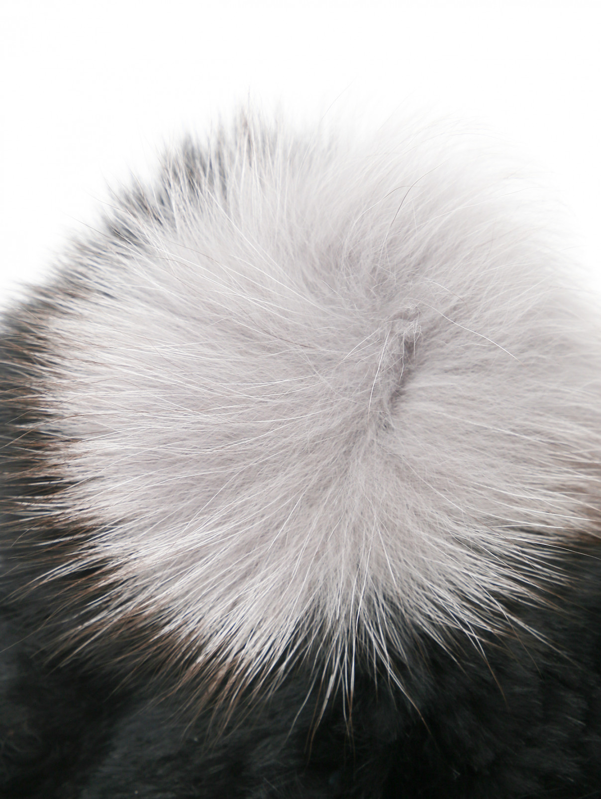 Шапка из меха кролика Eugenia Kim  –  Деталь  – Цвет:  Черный